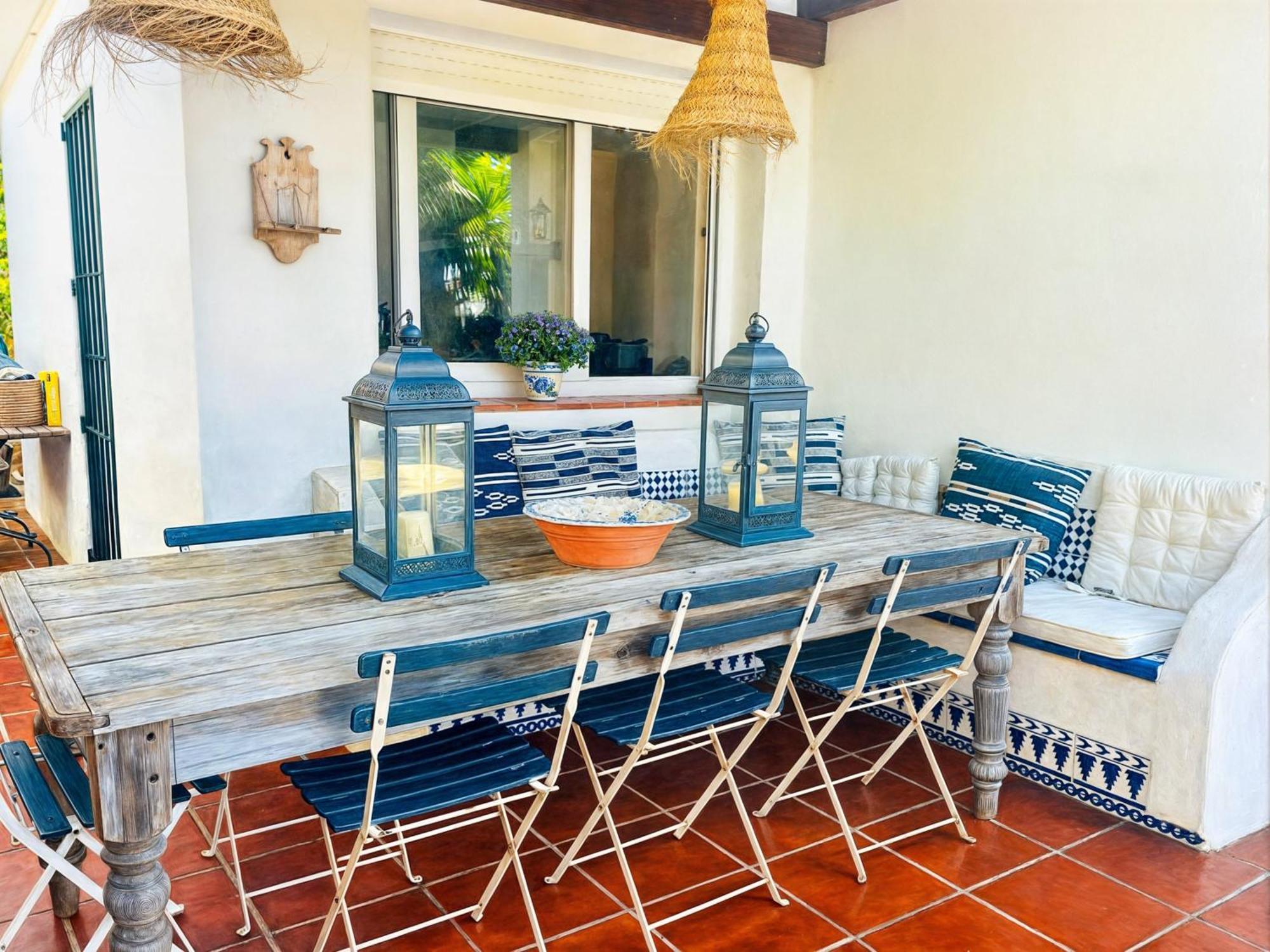 Villa Alfredo - Private Pool Next To The Beach エステポナ エクステリア 写真